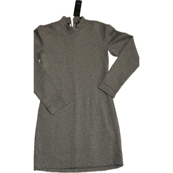 STUDIO F Dresses & Skirts - STUDIO F Women's Gray Long Sleeve Dress Size 8 Made in Colombia 